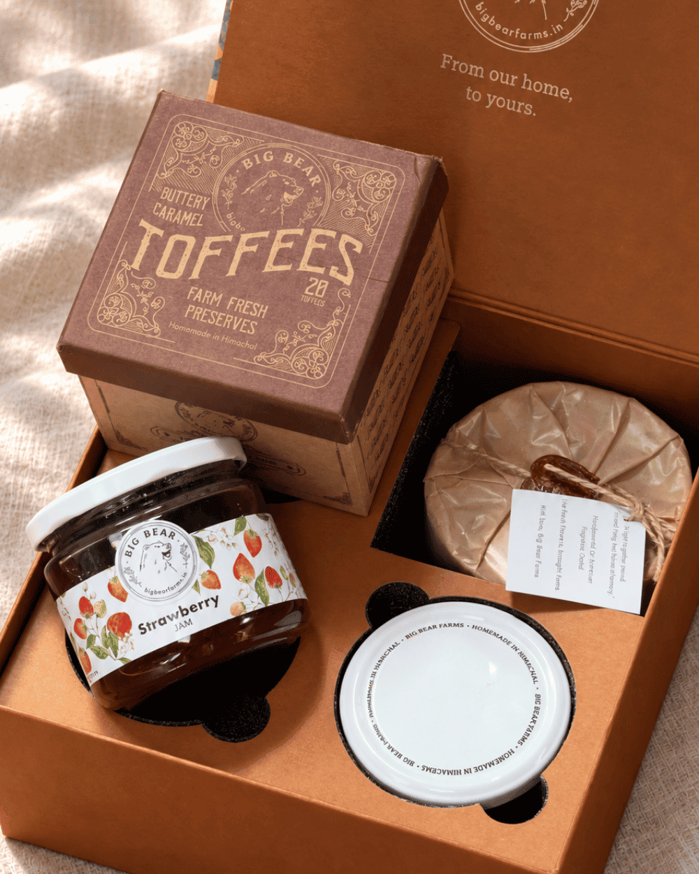 Diwali gift box with Candle - Big Bear Farms