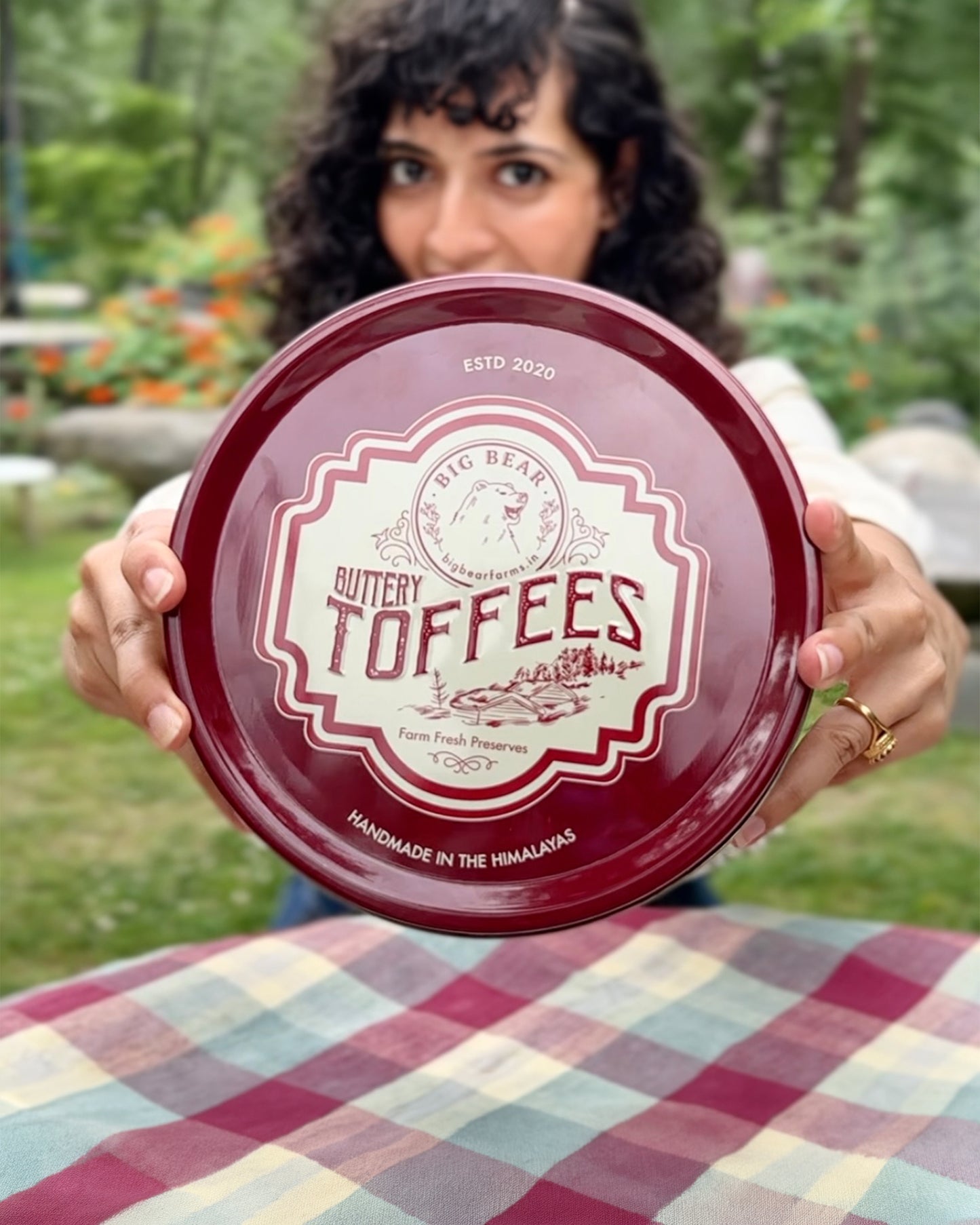 Coffee Toffee Tin 600g - 40pieces - Big Bear Farms